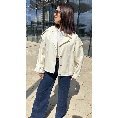 ג׳קט Cape Shoulder