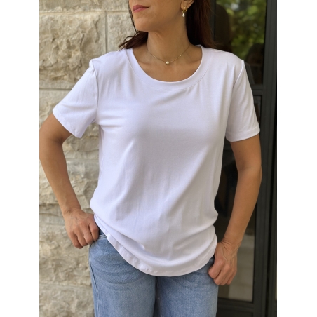חולצת בייסיק אורן לבן