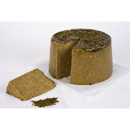 חלבה במילוי פיסטוק חלבי