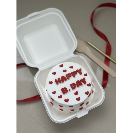 עוגת בנטו לבבות אדומים