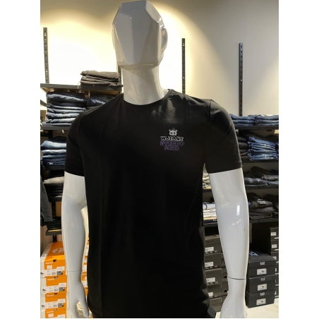 חולצה לייקרה מבית האופנה של W JEANS.