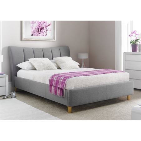 מיטה זוגית מבד איכותי רחיץ ודוחה כתמים דגם טרזה