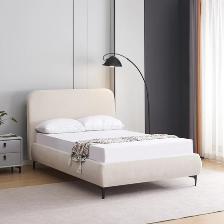 מיטה וחצי למזרן 120×190 מרופדת בד רחיץ 3D עם רגלי ברזל דגם קורין קרם