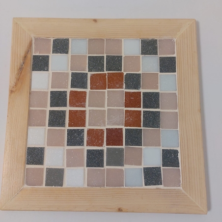 משטח לסירים מעץ דגם חום בז, לבן