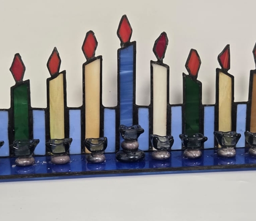 חנוכית זכוכית פיוזן כחולה