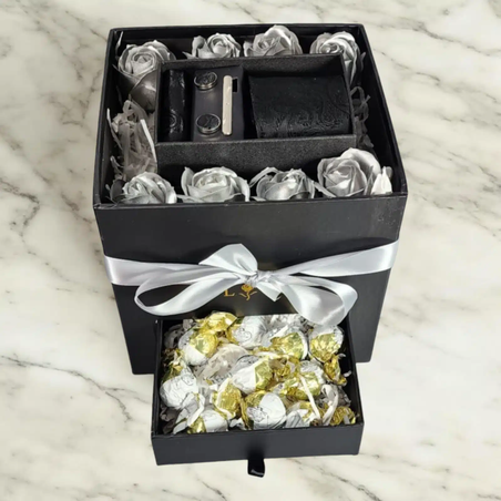 מארז מתנה לגבר עניבה וחפתים