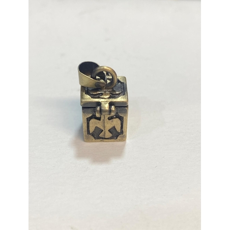 תליון תיבה נפתחת עם סגירה (29)