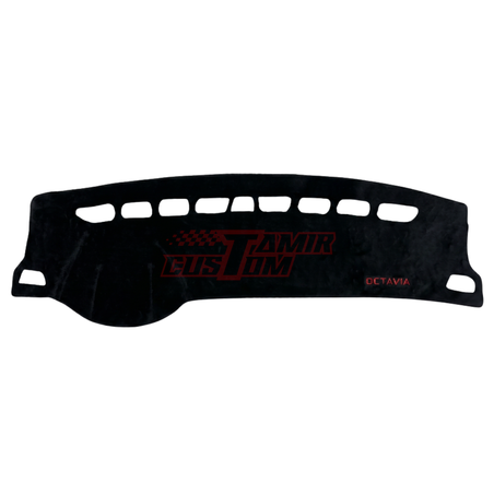 כיסוי דשבורד לסקודה אוקטביה Skoda Octavia 2013-2020 דמוי אלקנטרה