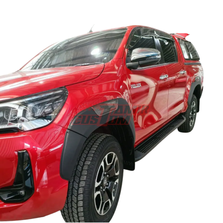 כנפונים OEM לטויוטה היילקס 2016 ומעלה