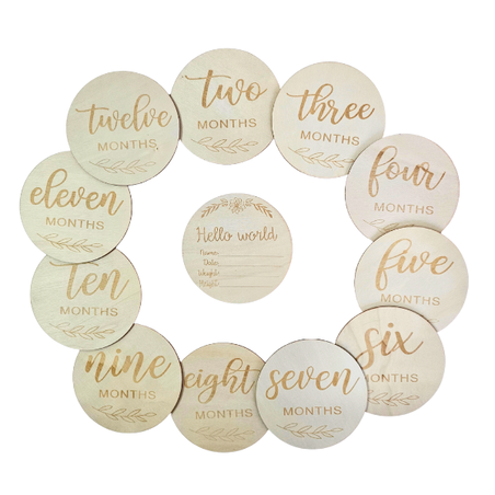 סט 12 דיסקיות מעץ לתיעוד וצילום התינוק/ת