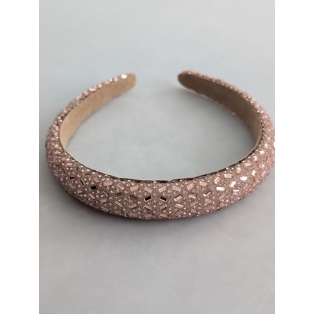 קשת זרקונים - ורוד שמפניה