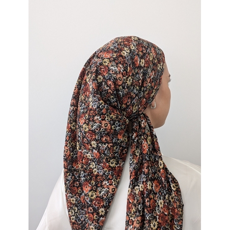 מטפחת מרובעת פרחונית