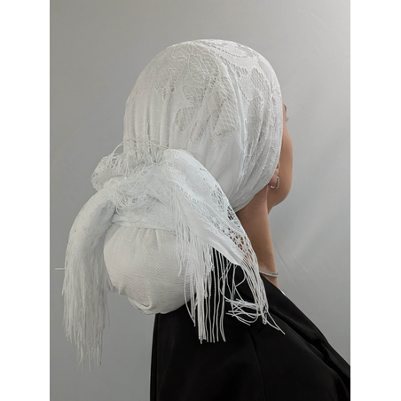 מטפחת לונג תחרה עם פרנזים - לבן