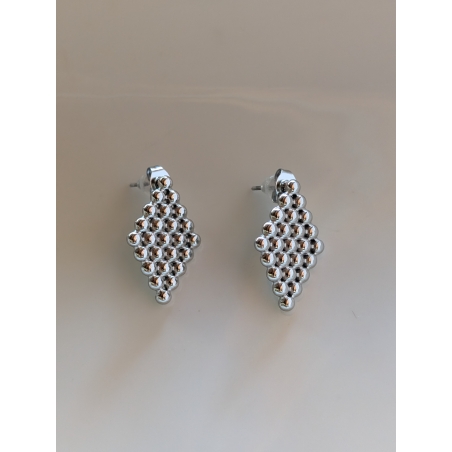 עגיל מעויין כדורים stainless steel - כסף