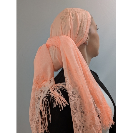 מטפחת לונג תחרה עם פרנזים - אפרסק מרקר