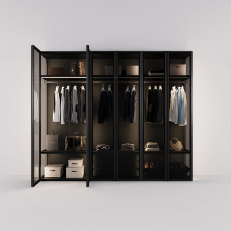 ארון שקוף עם לד