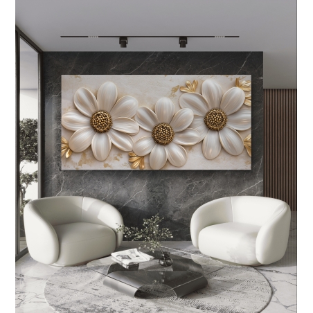 תמונת קנבס תלת־ממדית של שלושה פרחים בגווני פנינה וזהב תלויה מעל ספה בגוון בז' מודרני.