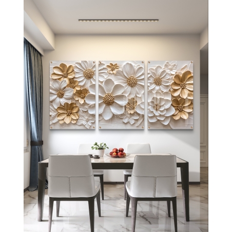 שלישיית תמונות זכוכית בעיצוב תלת-ממדי של פרחים בגווני לבן וזהב, לעיצוב יוקרתי ומרשים לחלל הבית.