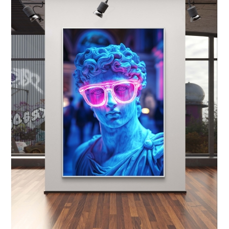 תמונה דיגיטלית של פסל דוד עם משקפי ניאון ורודים, רקע כחול זוהר, מתוך קולקציית M-X ART.