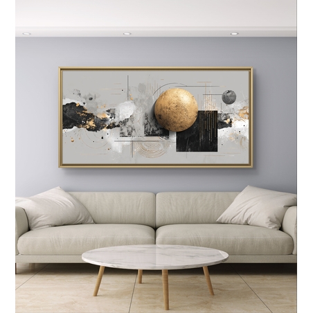 תמונת קנבס לרוחב בסגנון אבסטרקטי עם כדור זהב מרכזי וגווני שחור, אפור ולבן לעיצוב סלון מודרני ויוקרתי