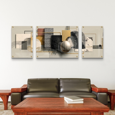 תמונת זכוכית מחולקת טריפטיכון בעיצוב מודרני בגווני שמנת, שחור וזהב – תכשיט לבית