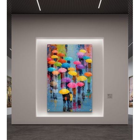 תמונת זכוכית צבעונית עם אנשים תחת מטריות בגוונים חזקים על רקע גשום – תכשיט לבית