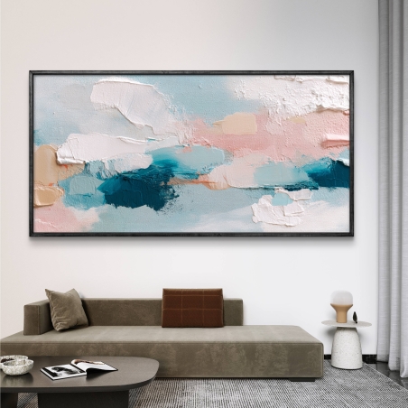 תמונת קנבס לרוחב עם מרקם צבעוני אבסטרקטי בגווני ורוד, תכלת, בז' ולבן עם נגיעות כחול כהה, בהדפסה חלקה ואיכותית מבית תכשיט לבית.