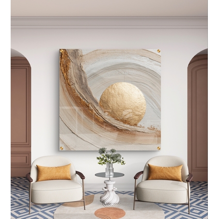 תמונת זכוכית מרובעת אבסטרקטית בגווני שמנת וזהב עם אלמנט עגול מרכזי וקווים מעוגלים