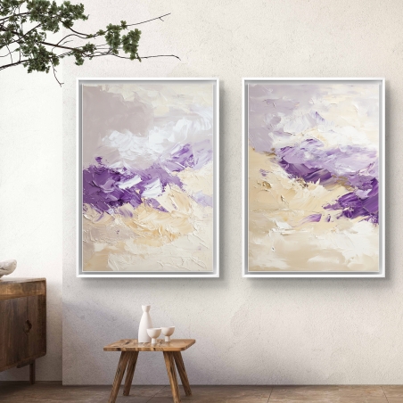 זוג תמונות קנבס בעיצוב אבסטרקטי בגווני סגול, לבן ובז', לעיצוב חלל רגוע ואלגנטי בבית.