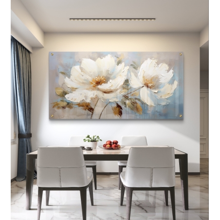 תמונת זכוכית לרוחב עם זוג פרחים לבנים עדינים על רקע כחול-אפור – נשיקת הפרחים