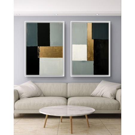 זוג תמונות קנבס בגוונים שחור, זהב, אפור ולבן בעיצוב גאומטרי מופשט – מודפסות על קנבס חלק במסגרת בהירה.