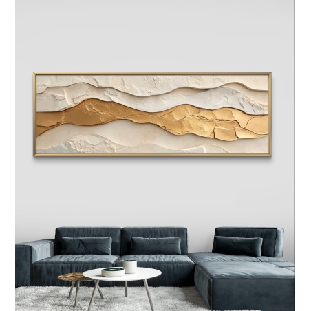 תמונת קנבס פנורמית בהדפס חלק בגווני שמנת וזהב, עם מרקם גלי ואפקט תלת-ממדי עדין