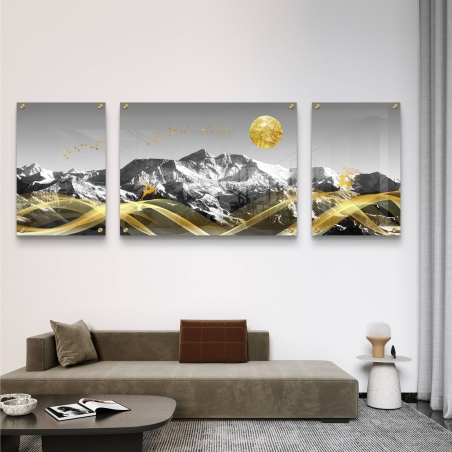 תמונת זכוכית מחולקת לשלשה 