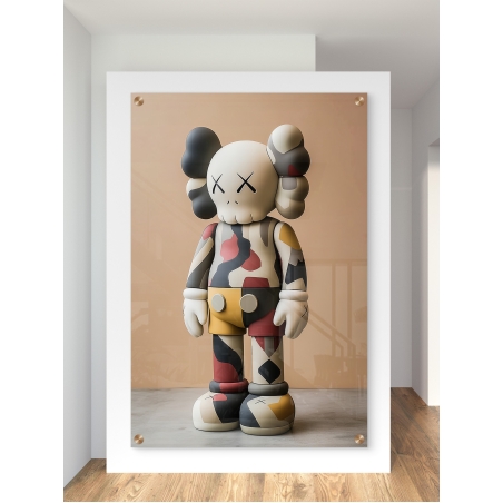 תמונת זכוכית בעיצוב מודרני של דמות אומנותית בגווני בז’, שחור ואדום מקולקציית NEXTGEN BY BAR מבית תכשיט לבית