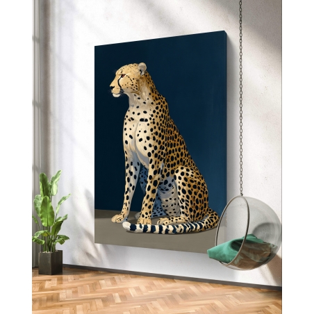 תמונת קנבס לאורך עם ברדלס יושב בעיצוב ריאליסטי על רקע כחול כהה מבית תכשיט לבית.