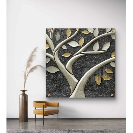 תמונת זכוכית מרובעת עם עיצוב תלת-ממדי של עץ בגווני זהב וכסף על רקע שחור יוקרתי, המתאימה להוספת יופי ואלגנטיות לחלל.