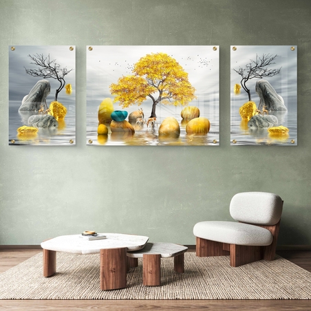 תמונת זכוכית מחולקת עם עץ שלכת צהוב, סלעים צבעוניים ואיילים בתוך מים שקטים – מודפסת על זכוכית חלקה בגימור מבריק.