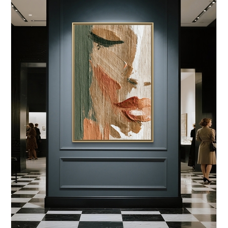 תמונת קנבס אנכית עם דיוקן נשי מופשט בגווני זית טרקוטה בז׳ ולבן