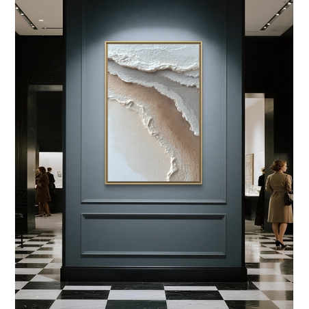 תמונת קנבס אנכית מינימליסטית עם שכבות טקסטורה בגווני חול שמנת ולבן