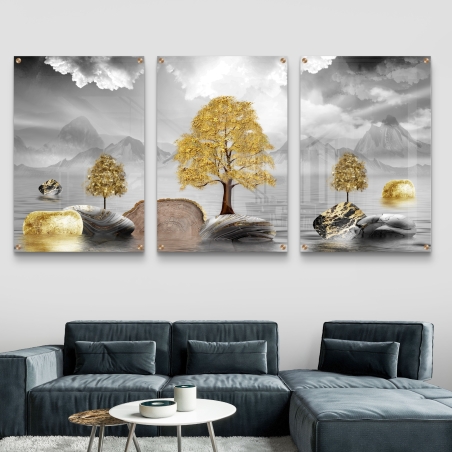 סט שלישיית תמונות זכוכית עם עצים מוזהבים ונוף הררי אפור מתוך קולקציית תכשיט לבית