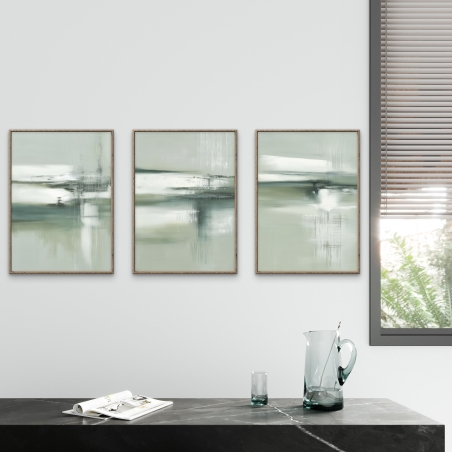 שלישיית תמונות קנבס בעיצוב מופשט בגווני לבן, אפור וירקרק, מודרניות ורגועות, מקולקציית NEXTGEN BY BAR מבית תכשיט לבית.