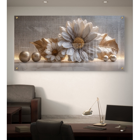 תמונת זכוכית לרוחב עם פרחים לבנים, עלי זהב וכדורי נוי אלגנטיים מתוך קולקציית תכשיט לבית