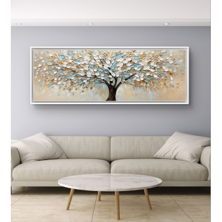 תמונה פנורמית של עץ עם עלים בצבעי תכלת, לבן וזהב – מודפסת על קנבס איכותי בעיצוב מודרני