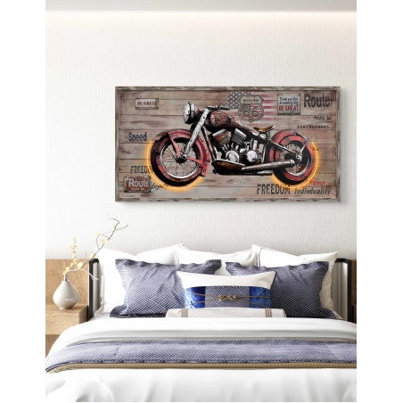 תמונת אופנוע רטרו Route 66 עם בליטות צבע ותאורת LED פנימית בעבודת יד מבית תכשיט לבית