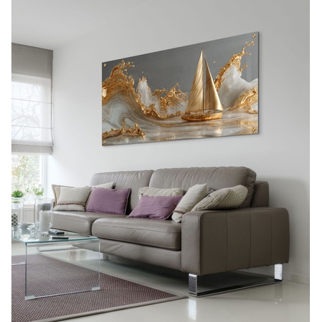 תמונת זכוכית לרוחב עם סירת מפרש מוזהבת החוצה גלים בגווני זהב ואפור בעיצוב יוקרתי לבית
