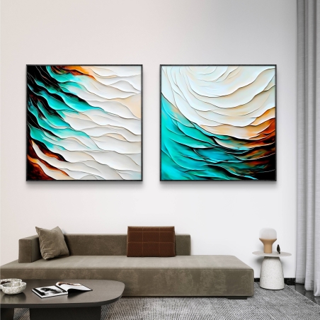 זוג תמונות קנבס מרובעות בעיצוב אבסטרקטי עם שכבות צבע תלת-ממדיות בגווני טורקיז, כתום ולבן המעניקות תחושת זרימה ורוגע.