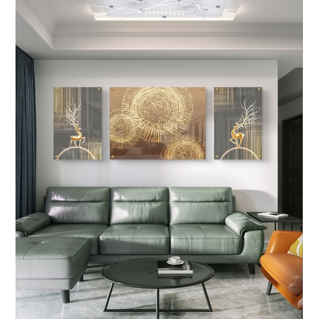 שלישיית תמונות זכוכית מחולקות עם איילים מוזהבים על רקע טבעות אור זהובות ומודרניות, מודפסות על זכוכית חלקה בהדפסת UV מבריקה