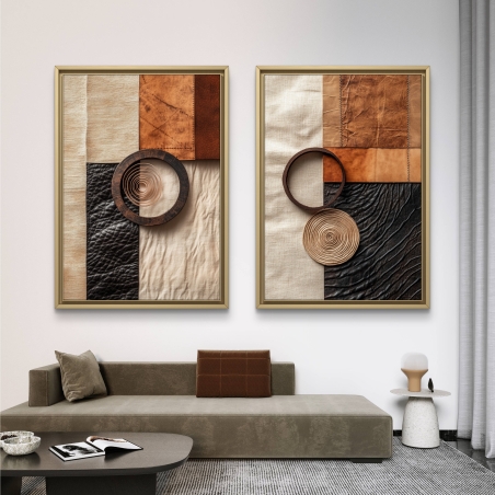 זוג תמונות קנבס בגווני חום, שחור ובז' עם טקסטורות עור ובד ומעגלים גאומטריים – מודפסות על קנבס חלק באיכות גבוהה.