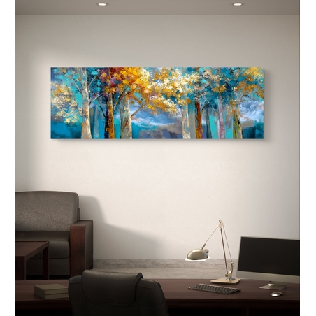 תמונת טבע צבעונית ויוקרתית עם משיכות מכחול בגווני כחול וזהב.