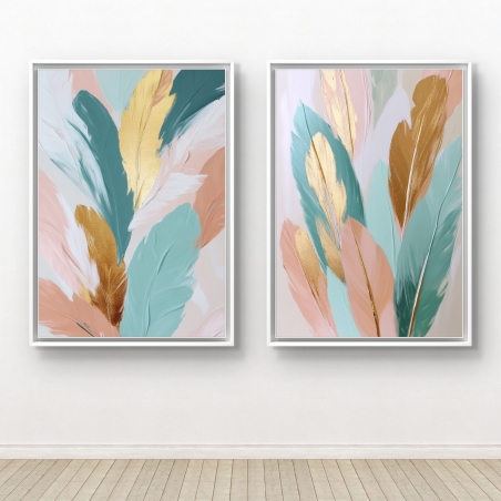 זוג תמונות קנבס עם עיצוב עדין של נוצות בגווני טורקיז, זהב, אפרסק ולבן, המוסיפות רוגע, יופי והרמוניה לכל עיצוב ביתי.